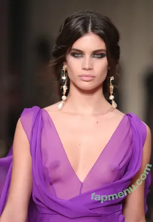 Sara Sampaio / SaraSampaio nude photo #0620