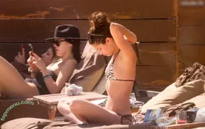 Sara Sampaio / SaraSampaio nude photo #0658