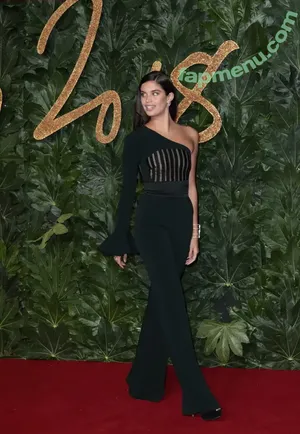 Sara Sampaio / SaraSampaio nude photo #0711