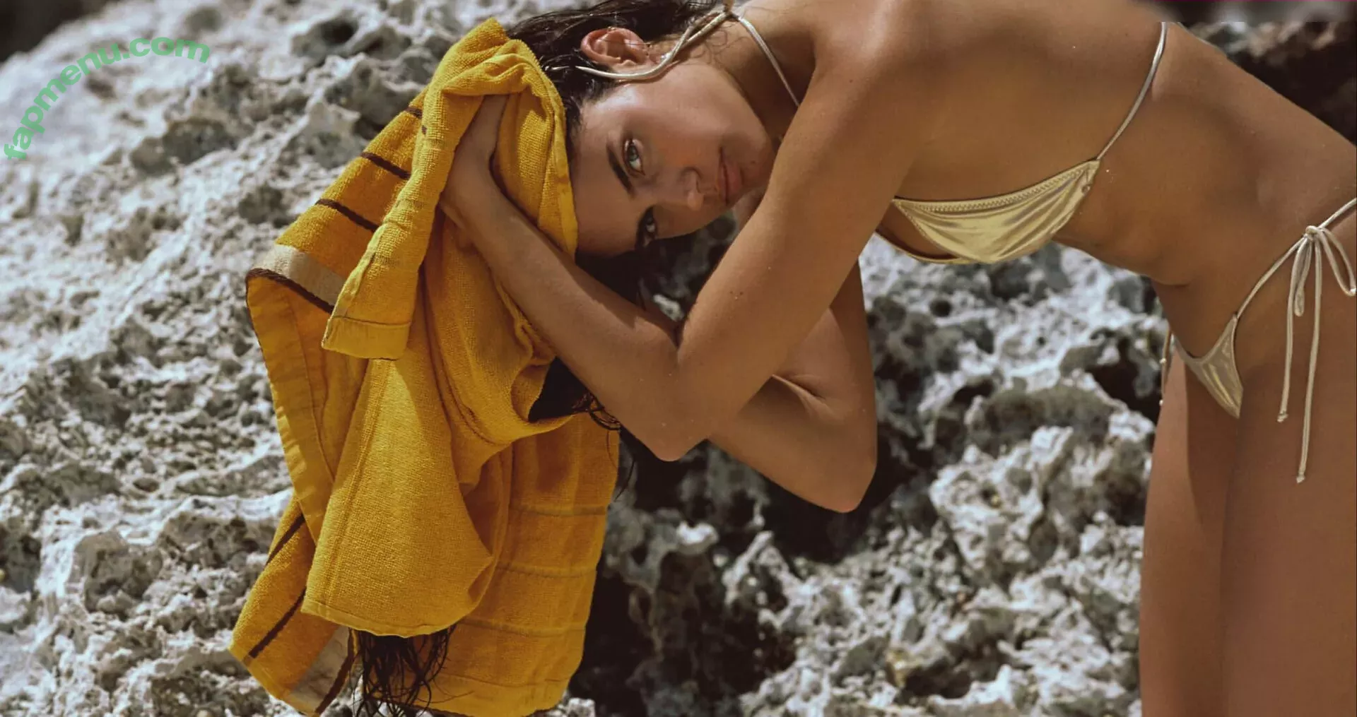 Sara Sampaio nude photo #0292 (SaraSampaio)