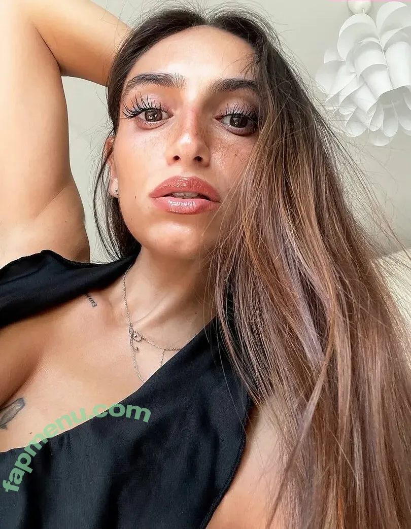 Sara Secciss nude photo #0110 (sara_secciss / sarapiras)