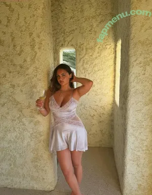 Sarabella Harris / iamsarahharris / sarabellaharriss / sexiisariii777 nude photo #0796