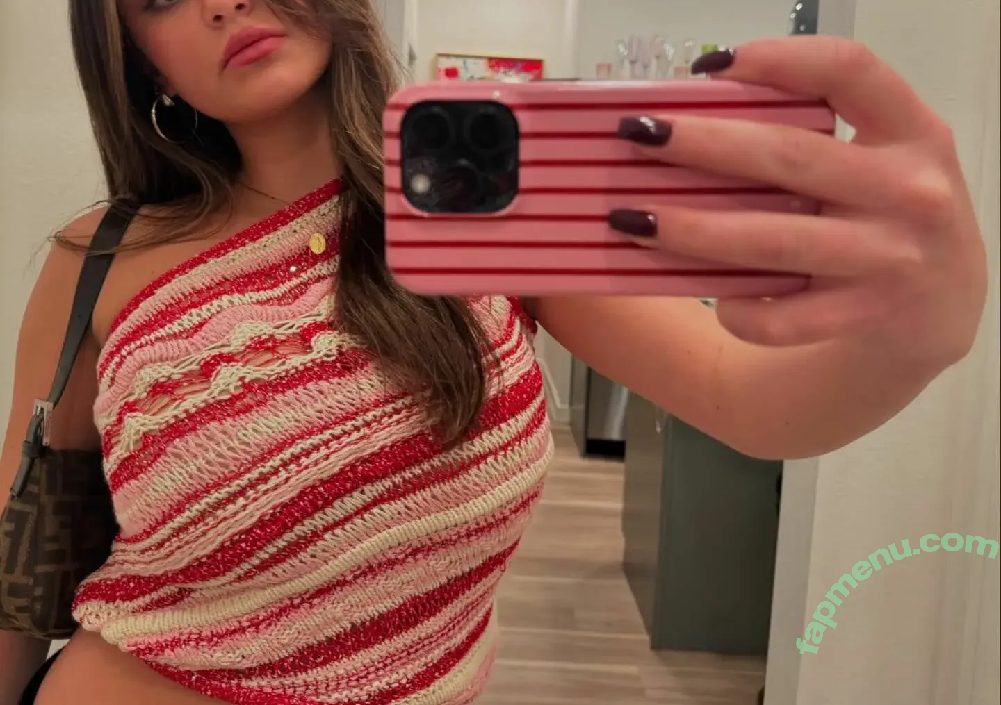 Sarabella Harris nude photo #0388 (iamsarahharris / sarabellaharriss / sexiisariii777)