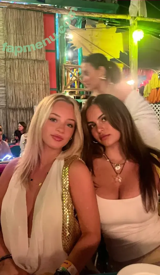 Sarabella Harris nude photo #0600 (iamsarahharris / sarabellaharriss / sexiisariii777)