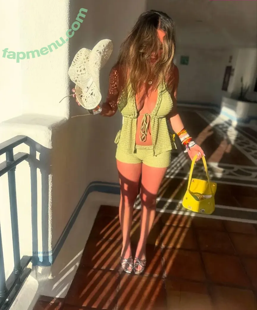 Sarabella Harris nude photo #0605 (iamsarahharris / sarabellaharriss / sexiisariii777)