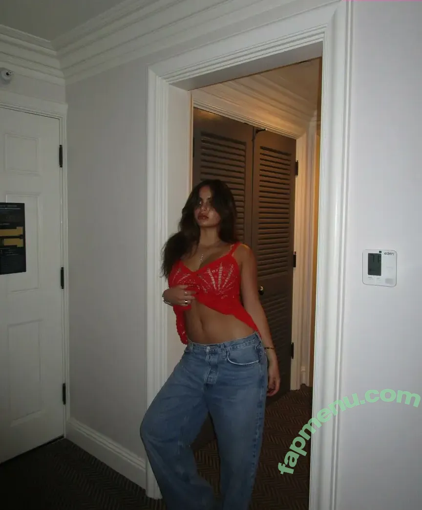 Sarabella Harris nude photo #0657 (iamsarahharris / sarabellaharriss / sexiisariii777)