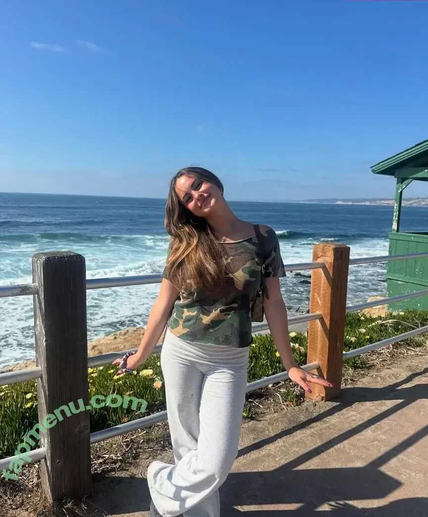 Sarabella Harris nude photo #0678 (iamsarahharris / sarabellaharriss / sexiisariii777)