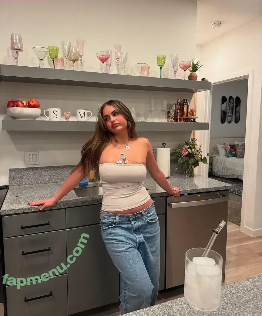 Sarabella Harris nude photo #0689 (iamsarahharris / sarabellaharriss / sexiisariii777)