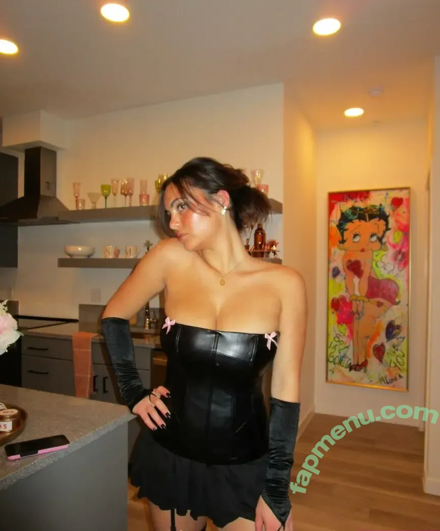 Sarabella Harris nude photo #0737 (iamsarahharris / sarabellaharriss / sexiisariii777)