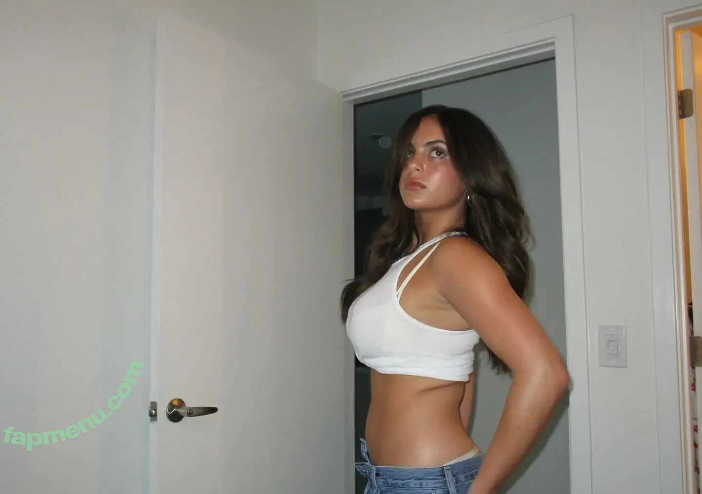 Sarabella Harris nude photo #0768 (iamsarahharris / sarabellaharriss / sexiisariii777)