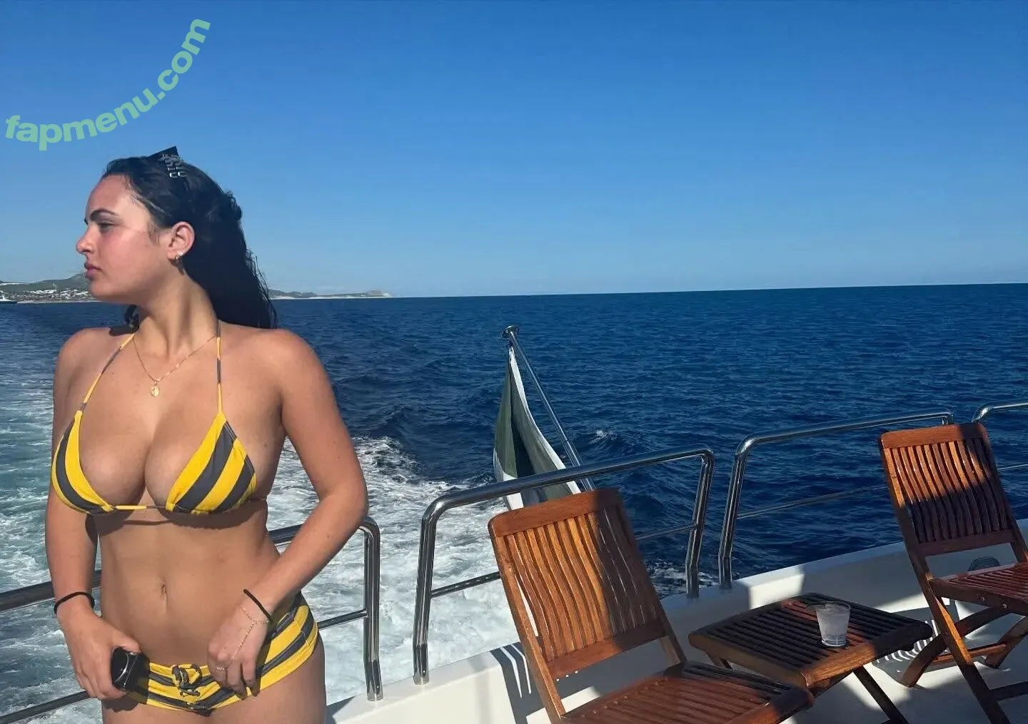 Sarabella Harris nude photo #0956 (iamsarahharris / sarabellaharriss / sexiisariii777)