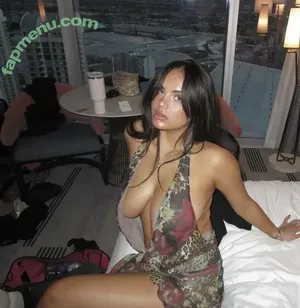 Sarabella Harris / iamsarahharris / sarabellaharriss / sexiisariii777 nude photo #1061