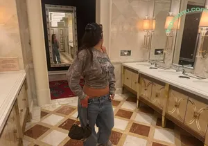 Sarabella Harris / iamsarahharris / sarabellaharriss / sexiisariii777 nude photo #1086