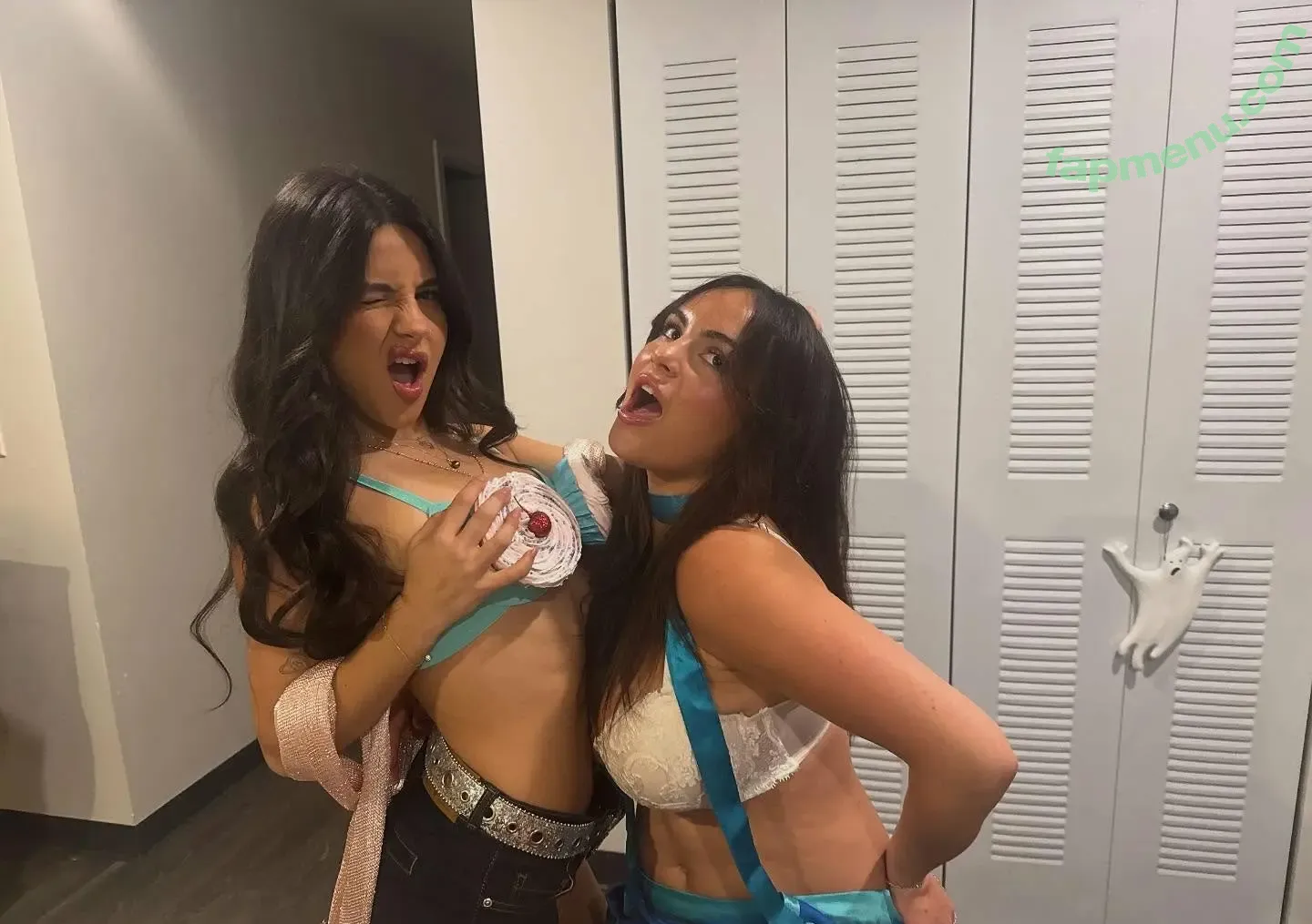 Sarabella Harris nude photo #1026 (iamsarahharris / sarabellaharriss / sexiisariii777)