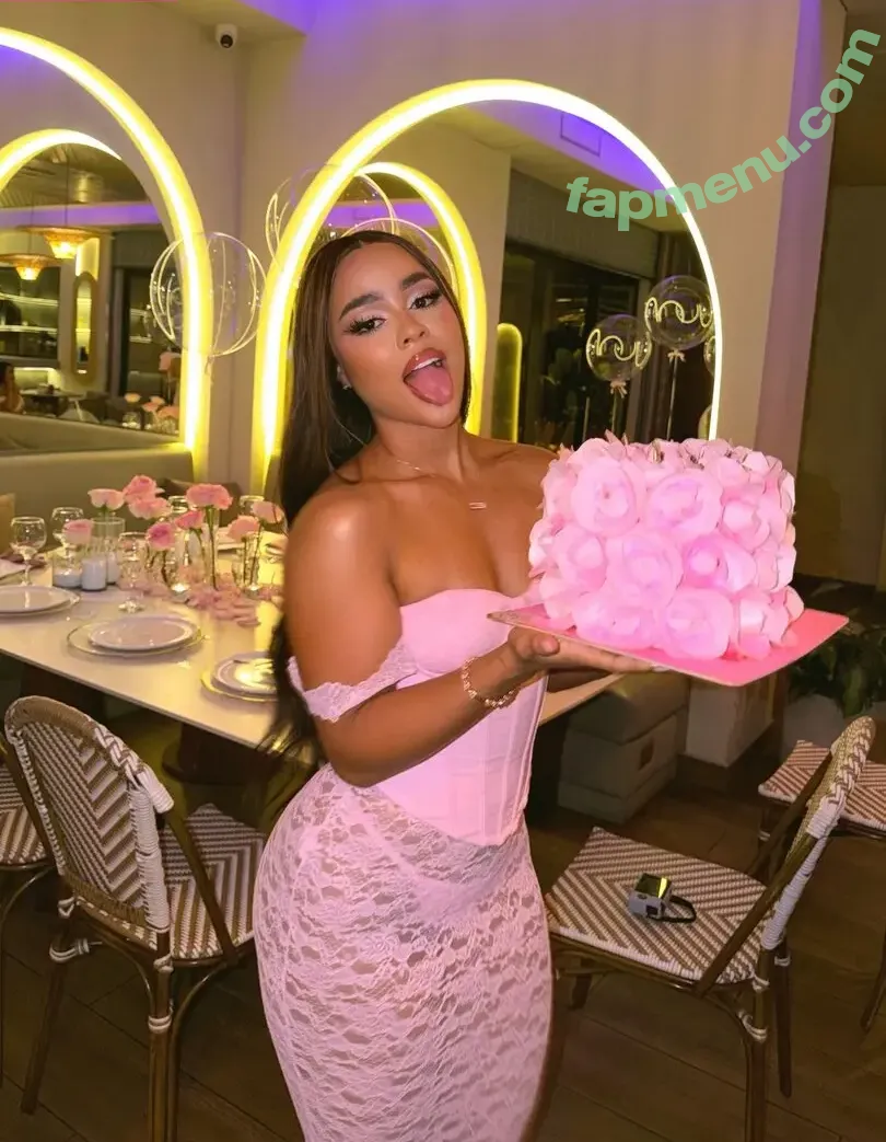 Saradas E Cavalas nude photo #0158 (saradasoficial)