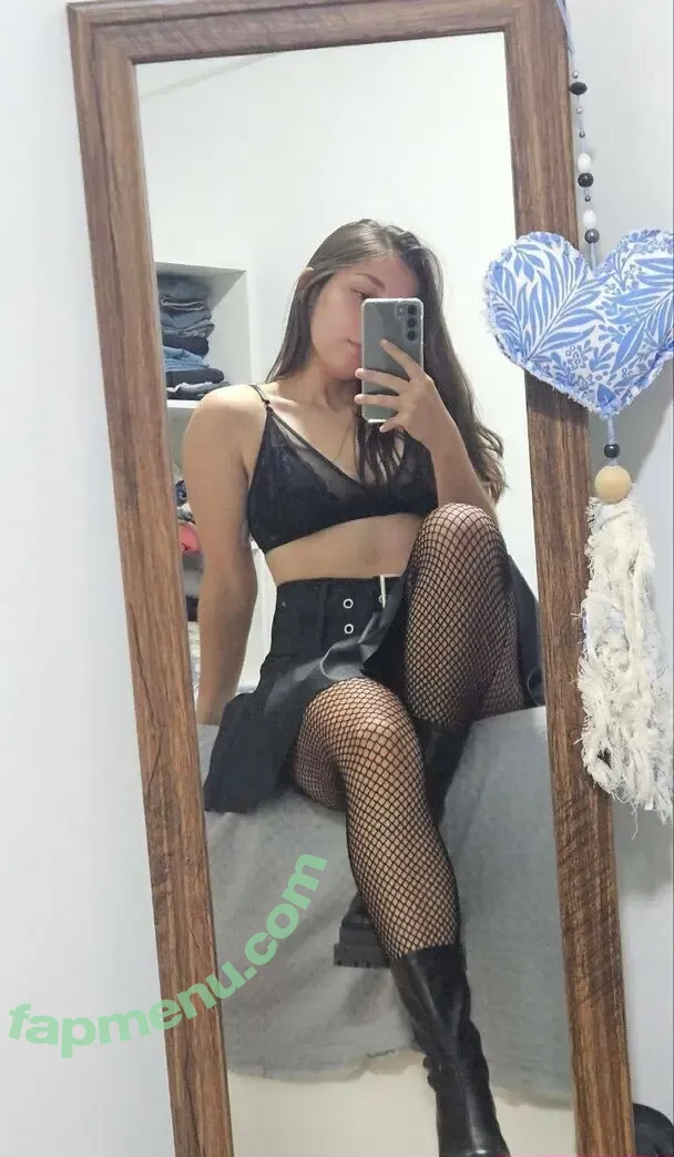 saradeleon nude photo #0059 (saradeleon.__)