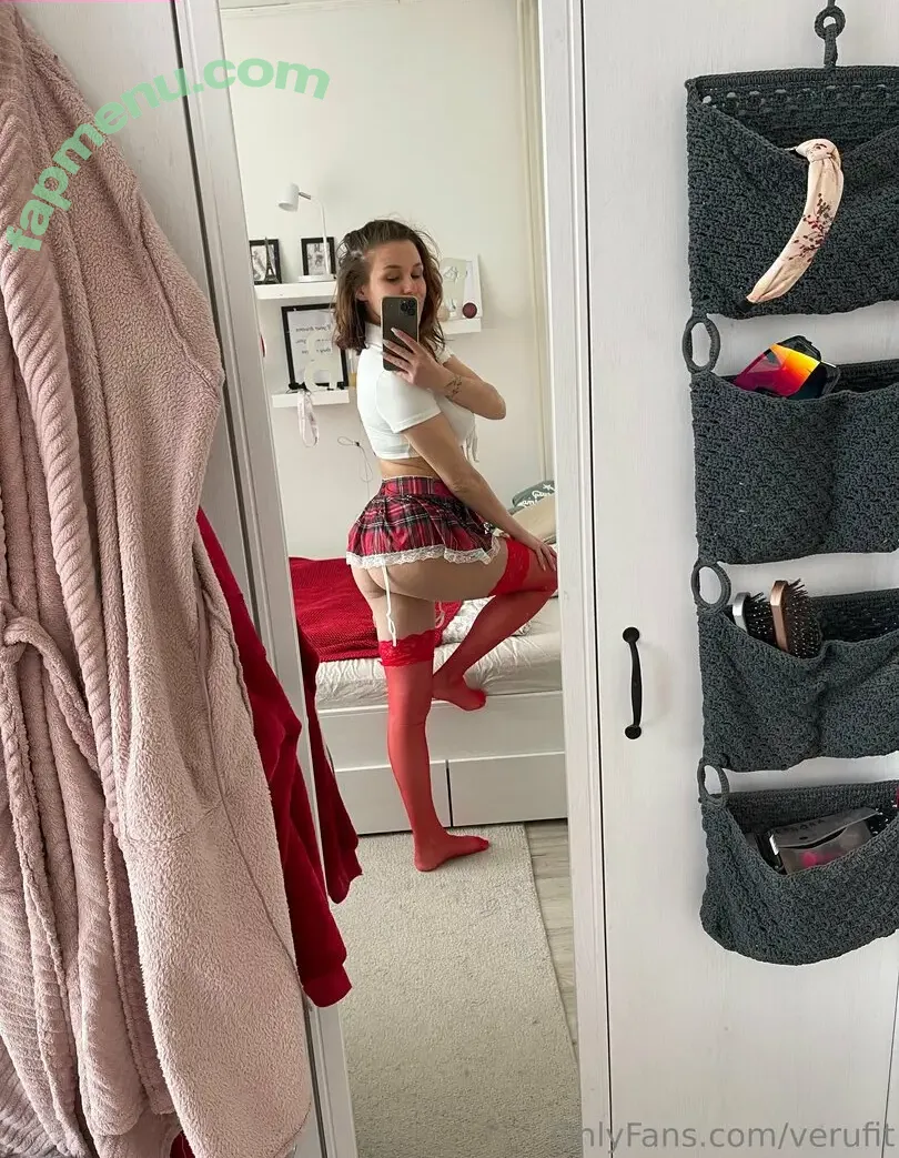 saraglen nude photo #0020 (saraglen)