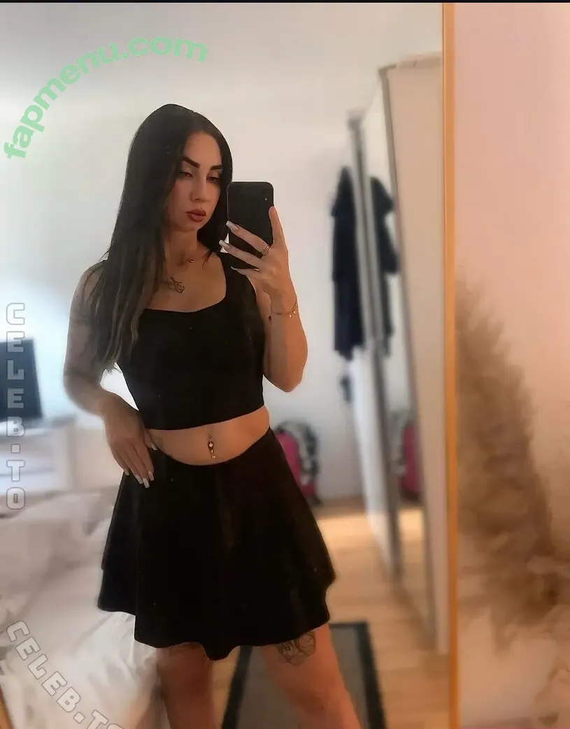 Sarah_amore nude photo #0130 (sarah.kurth.58 / sarah_amore4 / sarahamore)