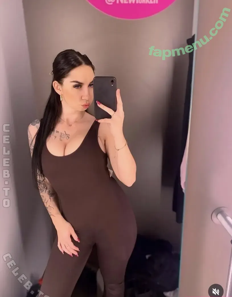 Sarah_amore nude photo #0162 (sarah.kurth.58 / sarah_amore4 / sarahamore)