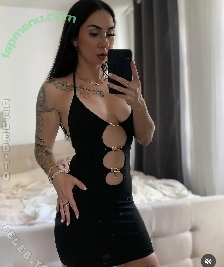 Sarah_amore nude photo #0163 (sarah.kurth.58 / sarah_amore4 / sarahamore)