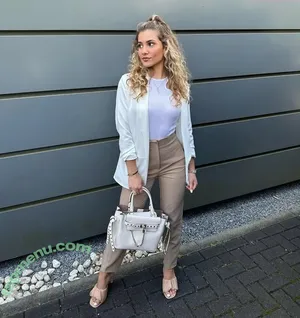 Sarah.anca nude photo #0032