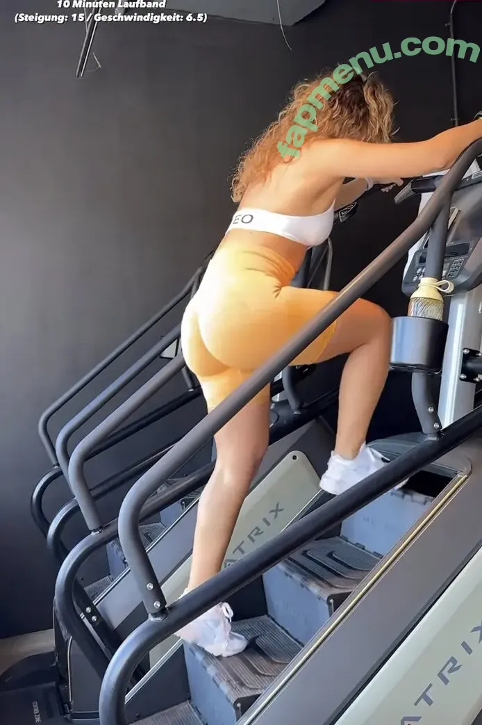 Sarah.anca nude photo #0146 (Sarah.anca)