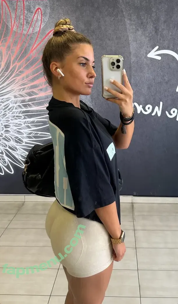 Sarah.anca nude photo #0237 (Sarah.anca)