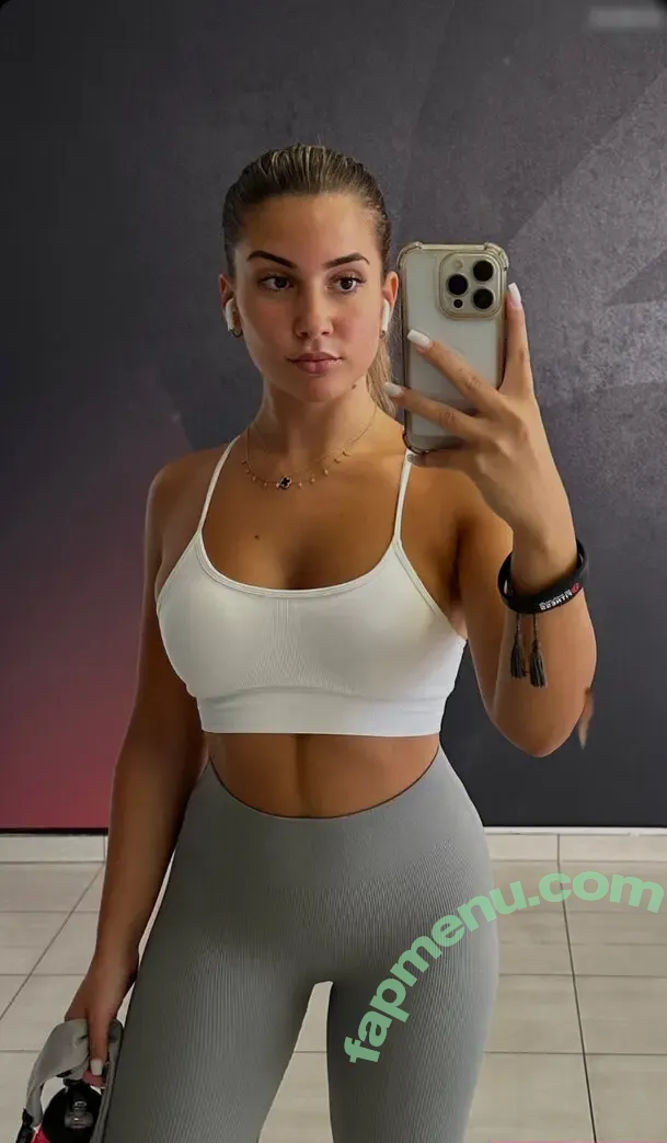 Sarah.anca nude photo #0247 (Sarah.anca)