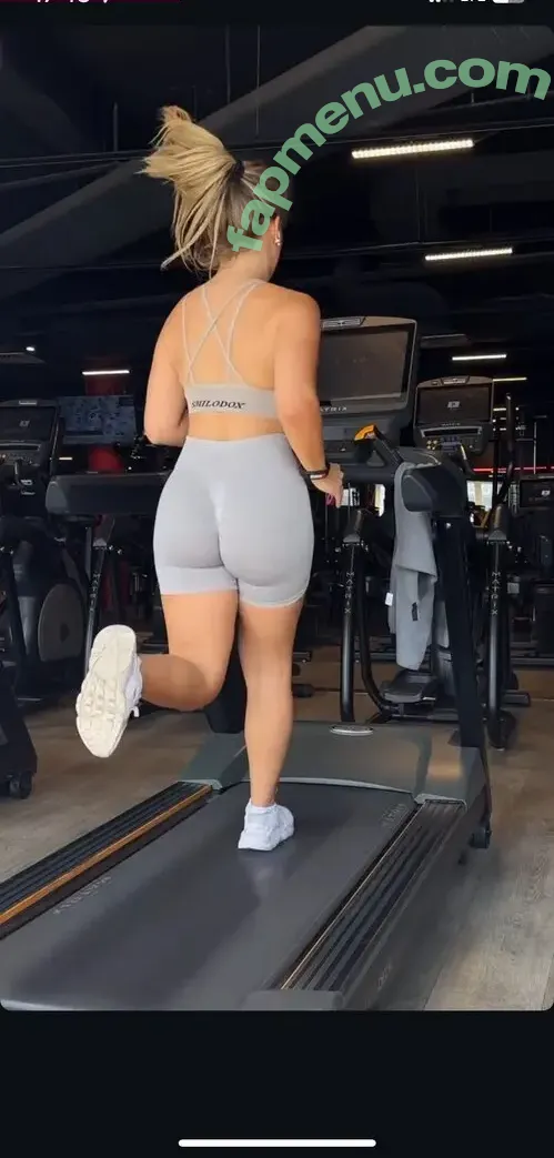 Sarah.anca nude photo #0388 (Sarah.anca)
