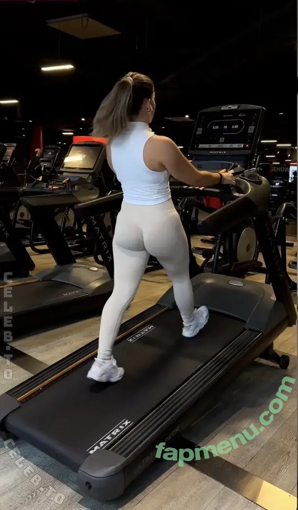 Sarah.anca nude photo #0450 (Sarah.anca)