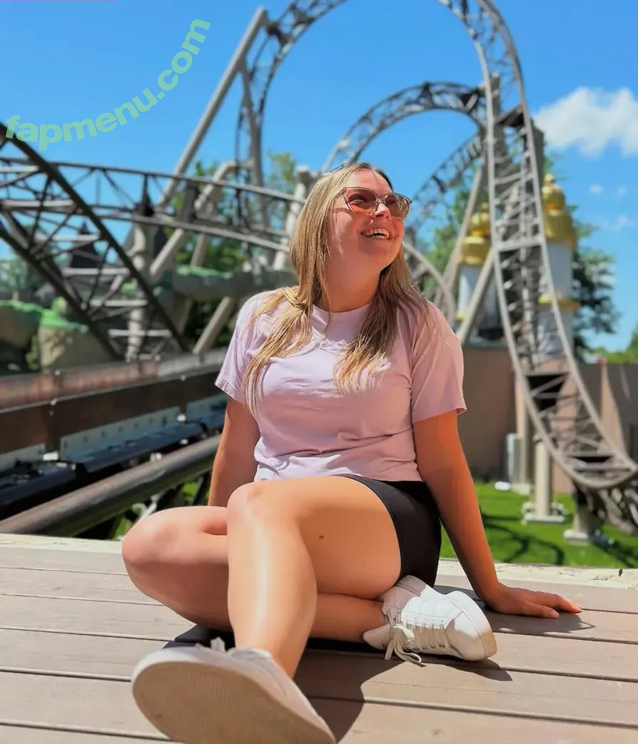 Sarah Anderson nude photo #0001 (SarahFromCS)