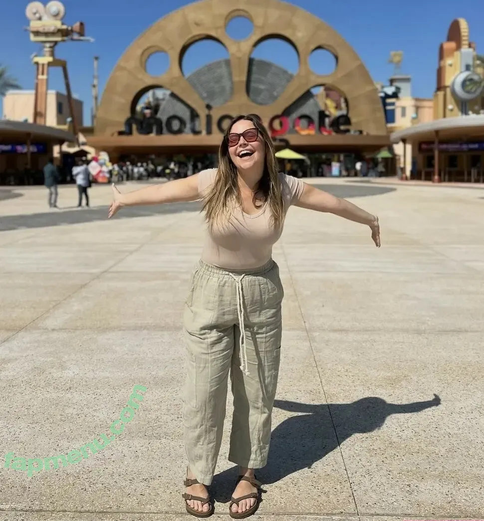 Sarah Anderson nude photo #0010 (SarahFromCS)