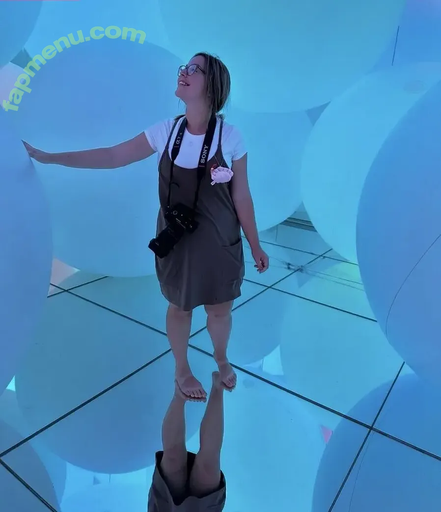 Sarah Anderson nude photo #0028 (SarahFromCS)