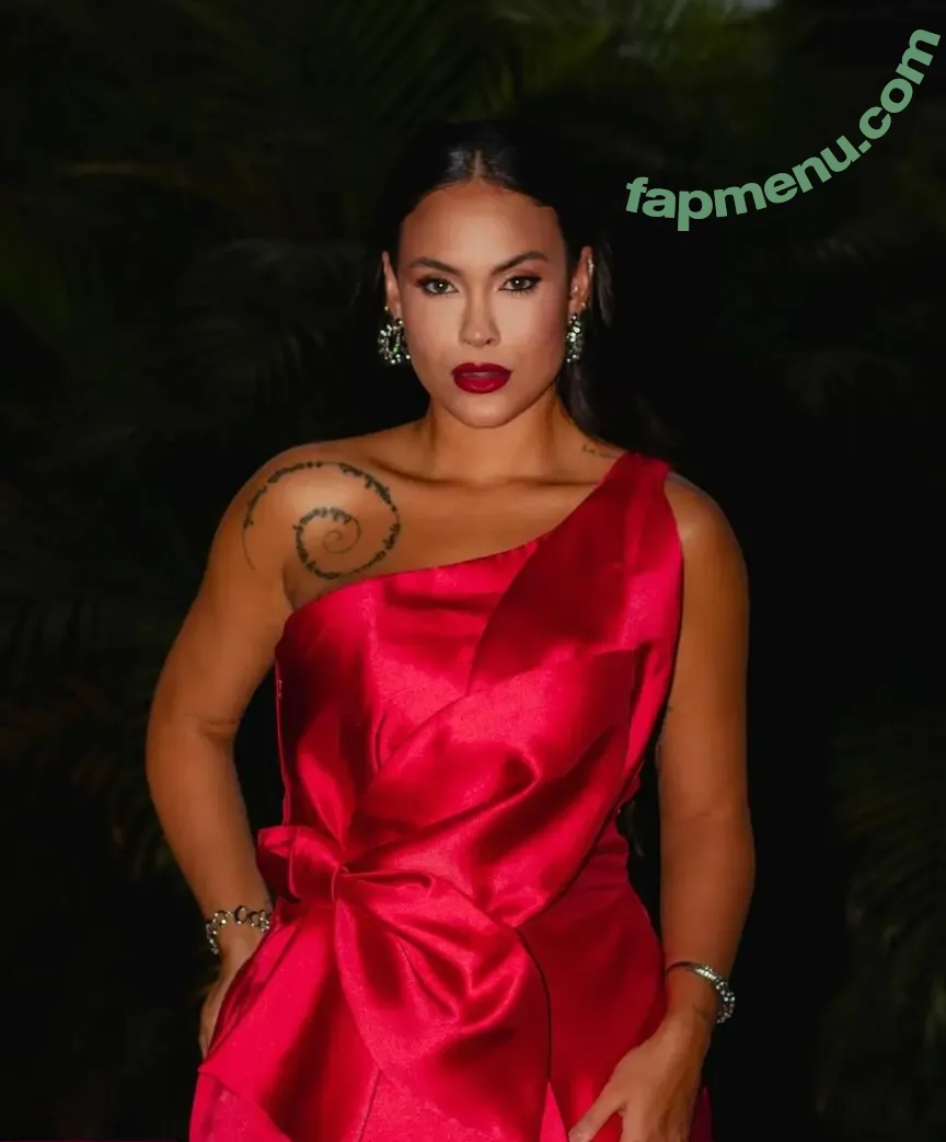 Sarah Andrade nude photo #0085 (sarahandrade)