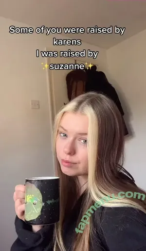 Sarah Anne Hooper / sarahannehooper nude photo #0094