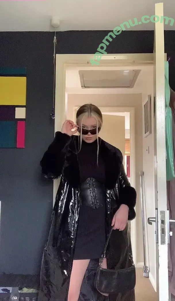 Sarah Anne Hooper nude photo #0089 (sarahannehooper)