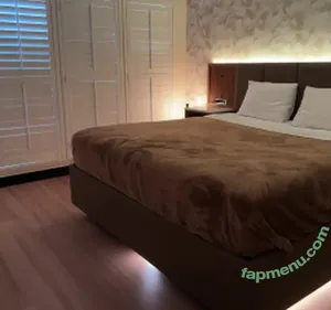 Sarah Arabic / SarahArabic / arabicslavegirl / sarah.arabic nude photo #0041