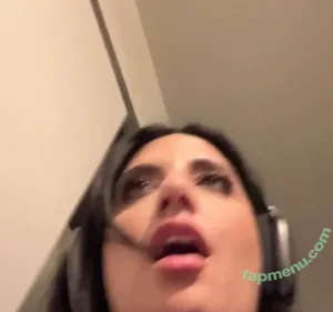 Sarah Arabic / SarahArabic / arabicslavegirl / sarah.arabic nude photo #0094