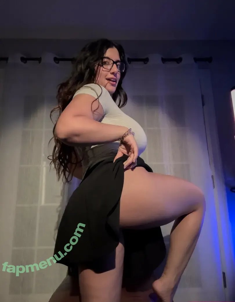 Sarah Arabic nude photo #0378 (SarahArabic / arabicslavegirl / sarah.arabic)