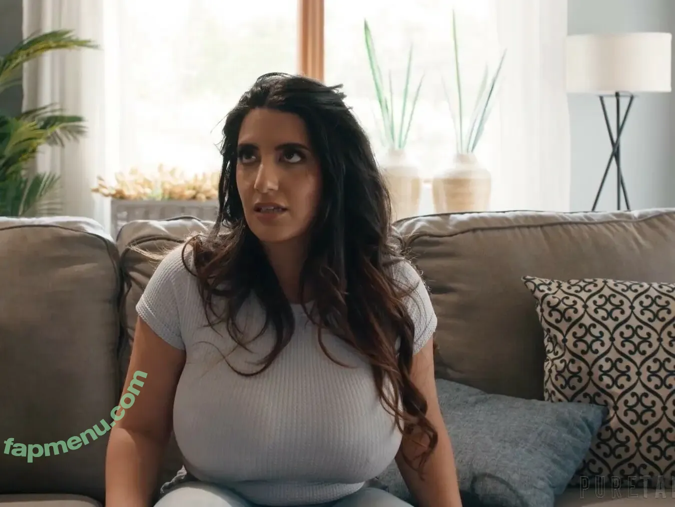 Sarah Arabic nude photo #0485 (SarahArabic / arabicslavegirl / sarah.arabic)