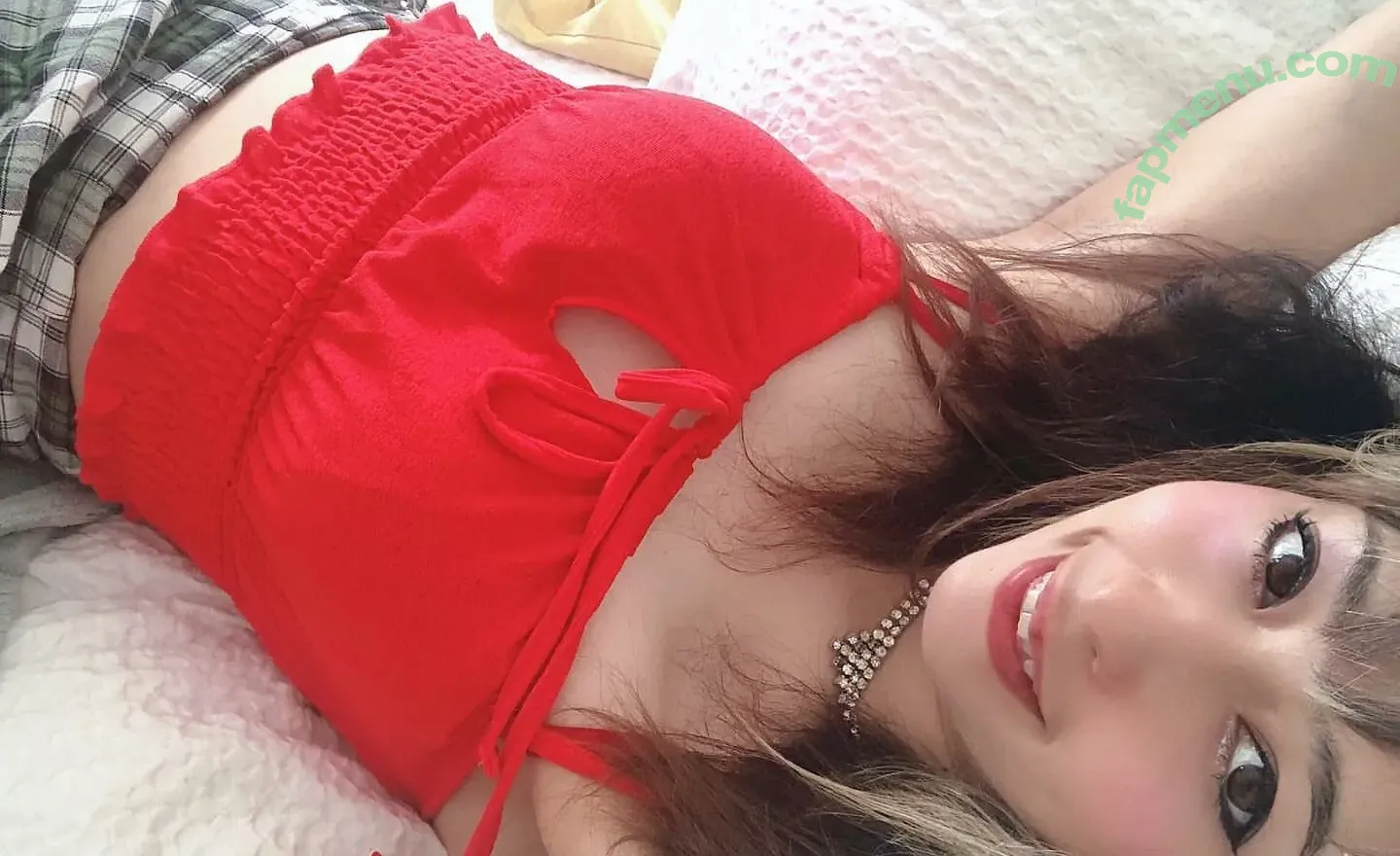 Sarah Bonito nude photo #0038 (SarahBonito / sarah_bonito / saramorenoo90)