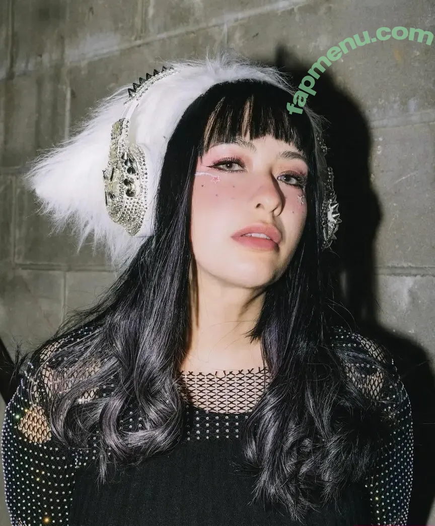 Sarah Bonito nude photo #0050 (SarahBonito / sarah_bonito / saramorenoo90)