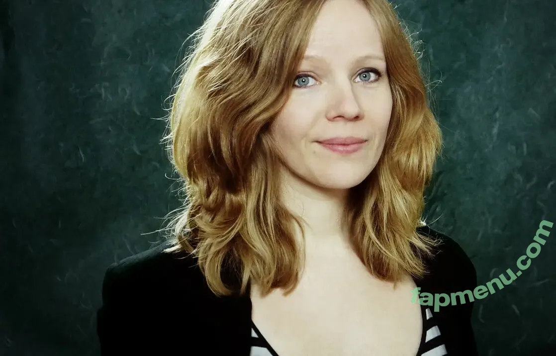 Sarah Bosetti nude photo #0018 (sarahbosetti)