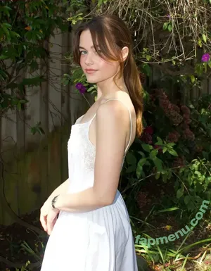 Sarah Catherine Hook / sarahcatherine.hook nude photo #0087