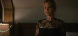 Sarah Catherine Hook / sarahcatherine.hook nude photo #0109