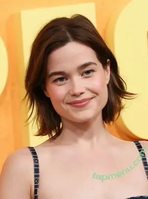 Sarah Catherine Hook / sarahcatherine.hook / schookofficial nude photo #0153