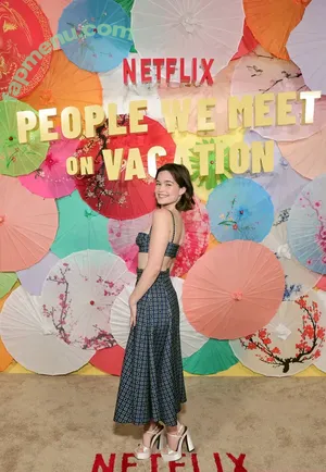 Sarah Catherine Hook / sarahcatherine.hook / schookofficial nude photo #0165