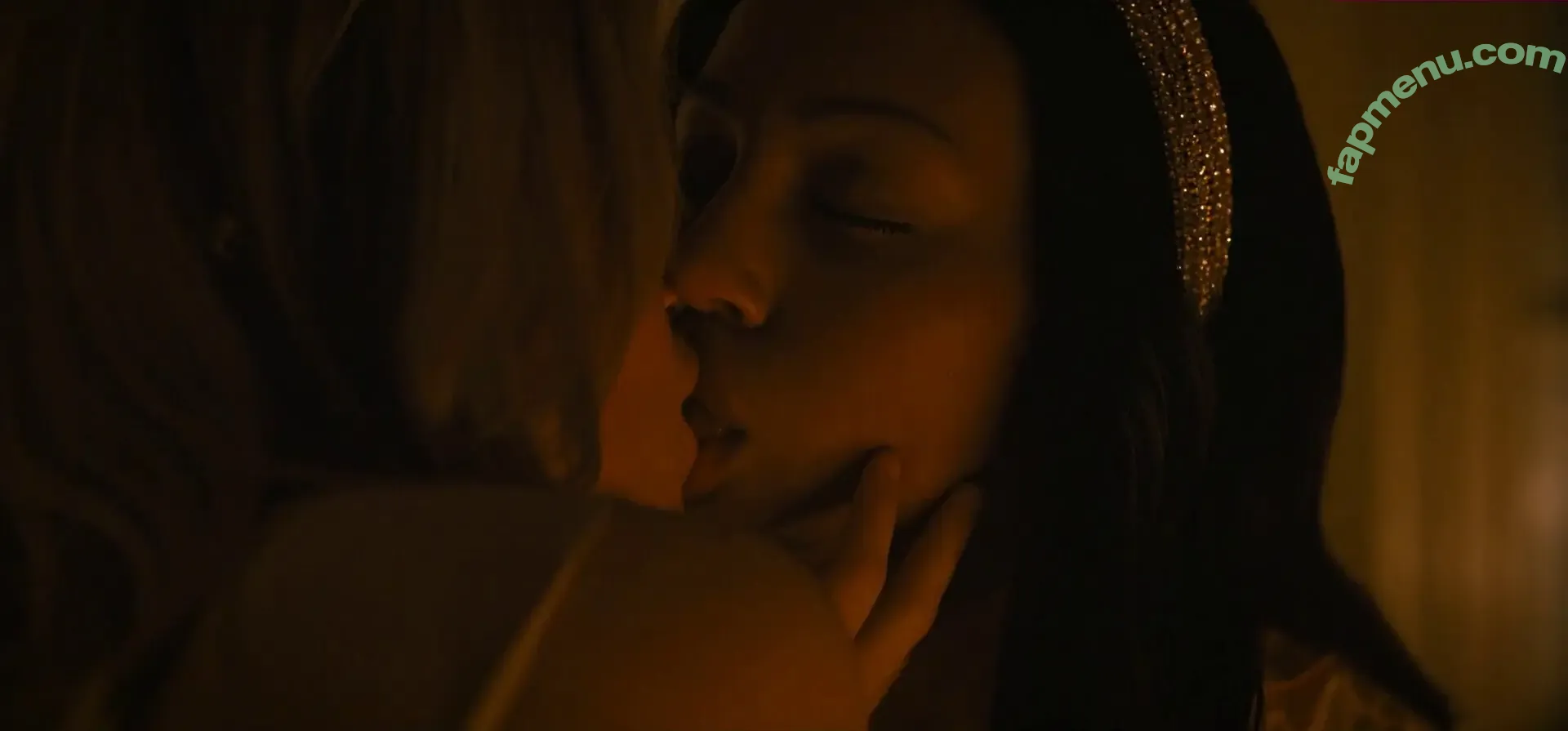 Sarah Catherine Hook nude photo #0119 (sarahcatherine.hook)