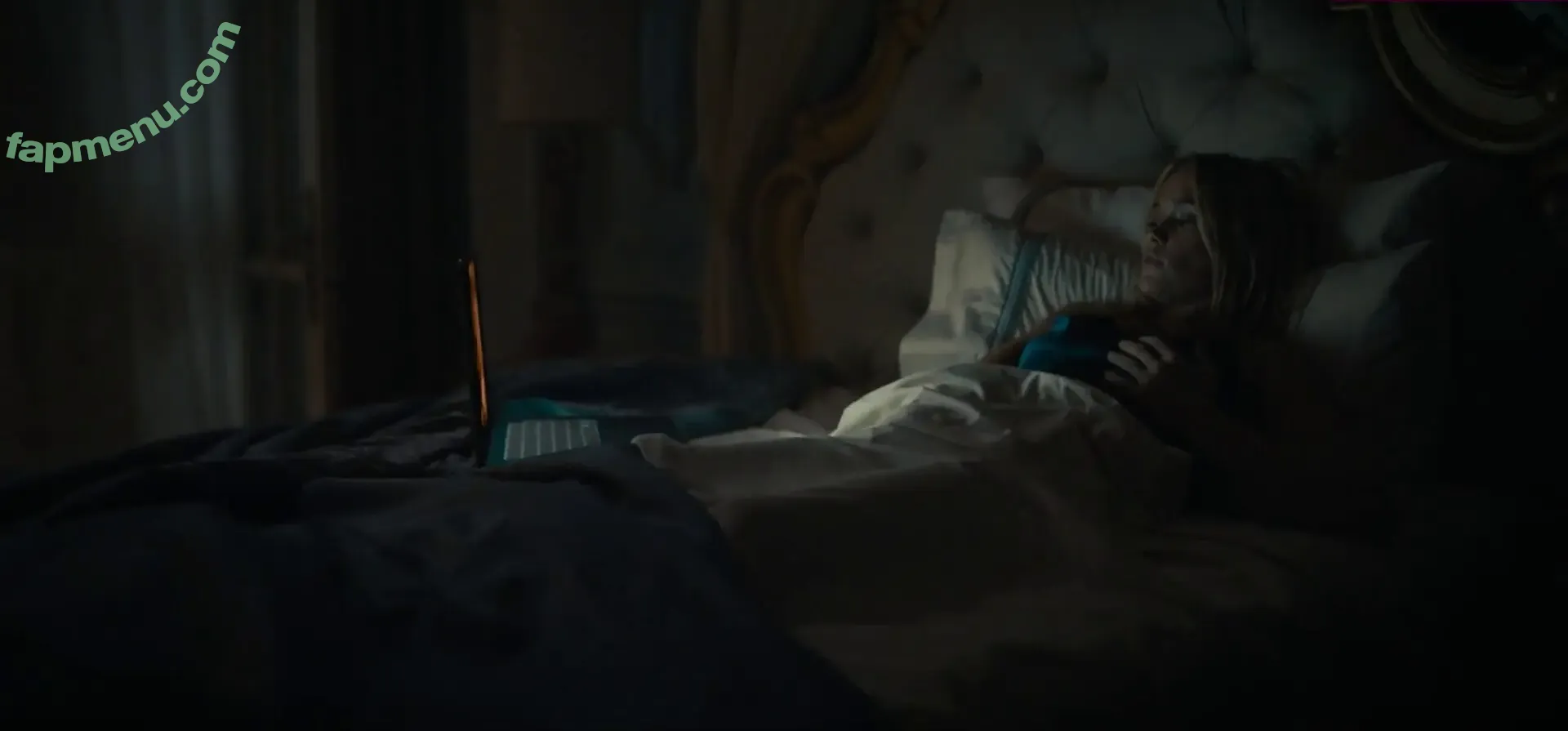 Sarah Catherine Hook nude photo #0124 (sarahcatherine.hook)