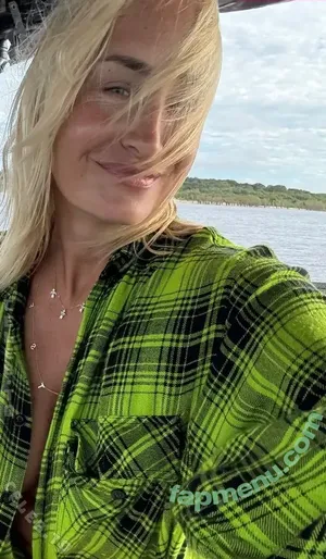 Sarah Connor / sarah.connor / sarahconnor / sarahconnorfc nude photo #0765